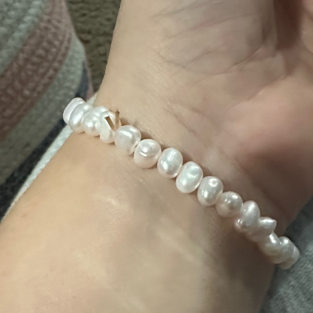 Natural pink Pearl Bracelet - Picture 2 of 4
